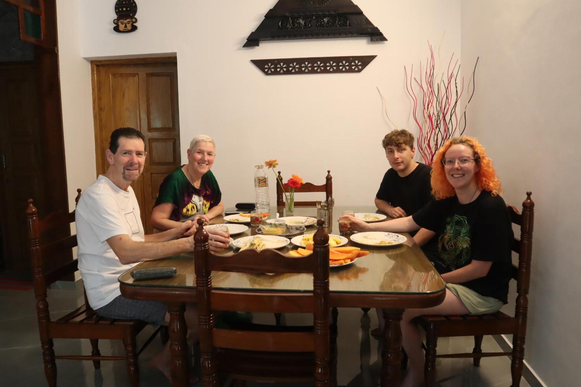 Guestland Homestay Kochi Luaran gambar
